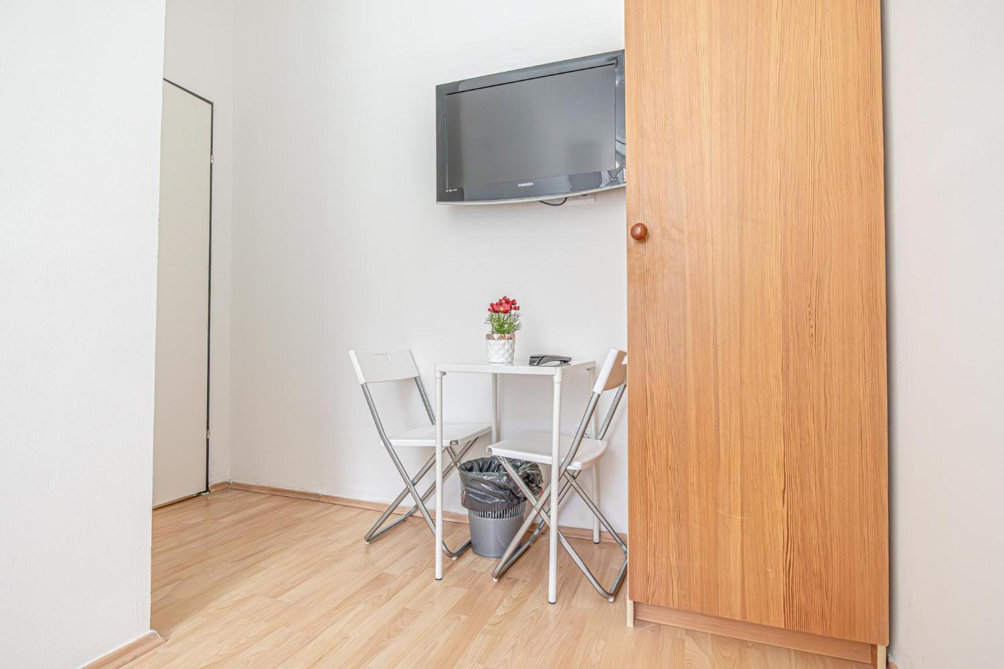 Loevly Shared 6Br With Garden Near Danube & Millenium City Vienna Exterior photo