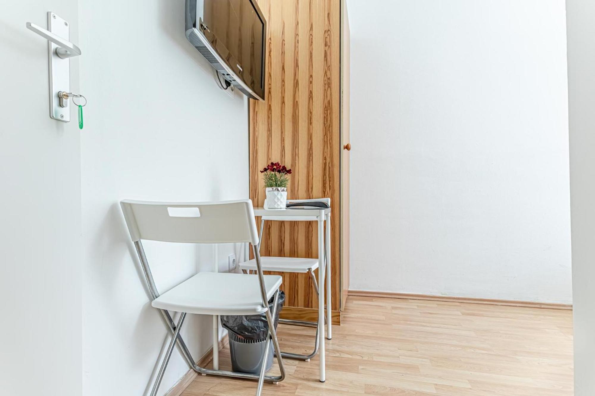 Loevly Shared 6Br With Garden Near Danube & Millenium City Vienna Exterior photo